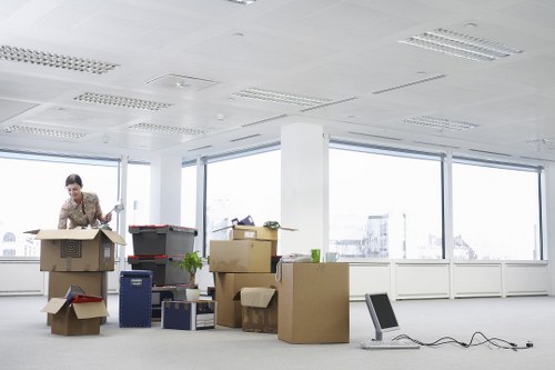Local house moving service for homes and small business items in Nottinghill